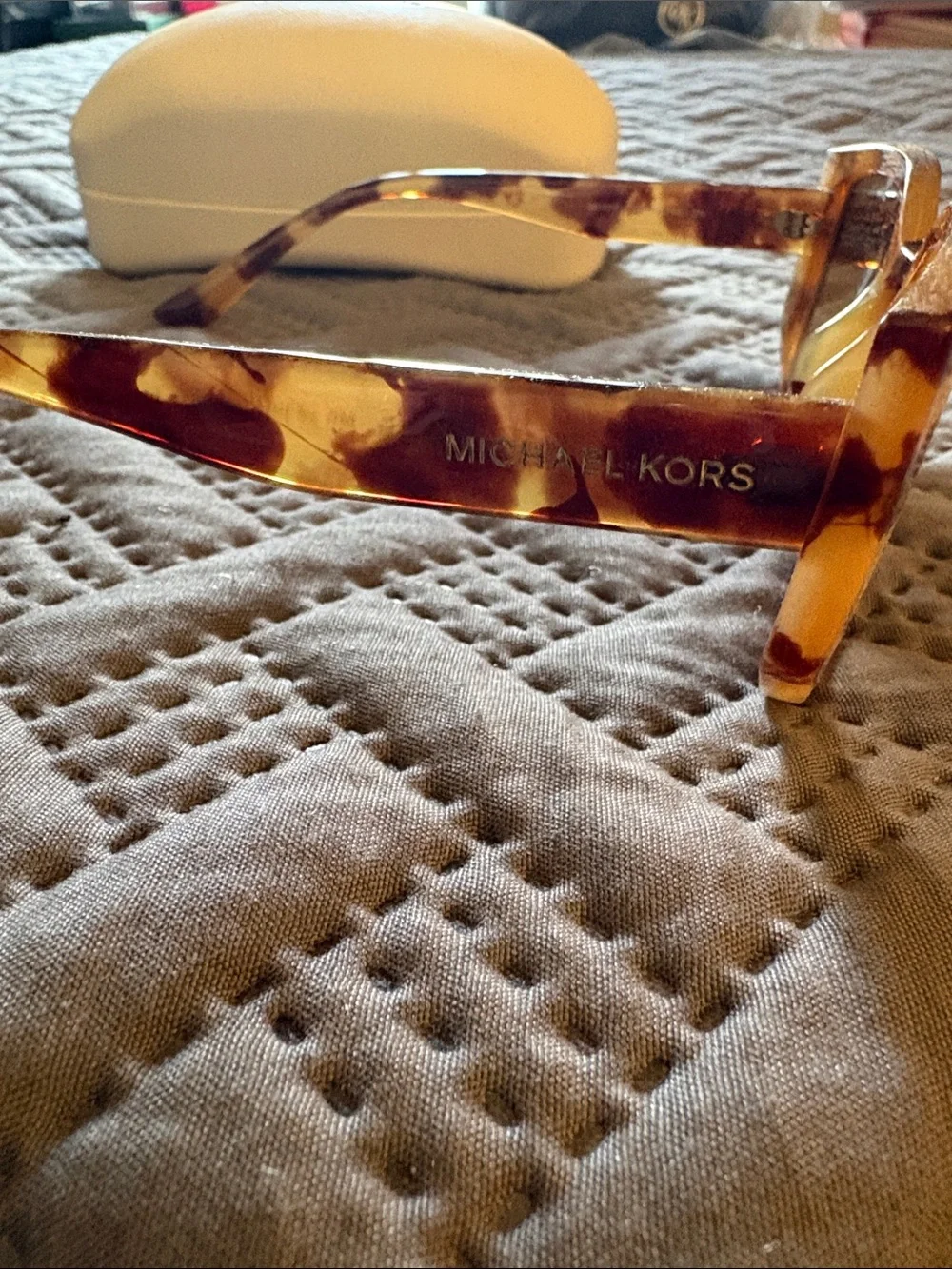 Michael Kors Cream Textured Sunglasses Case